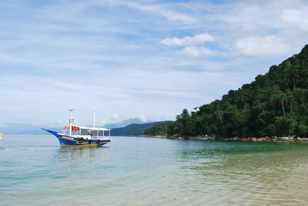 Angra dos Reis no Feriado de Outubro Passeios, Praias e Hospedagem