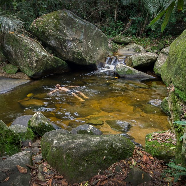 cachoeira poço natural 03